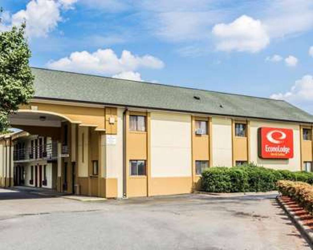 Econo Lodge Inn & Suites Matthews - Charlotte 2