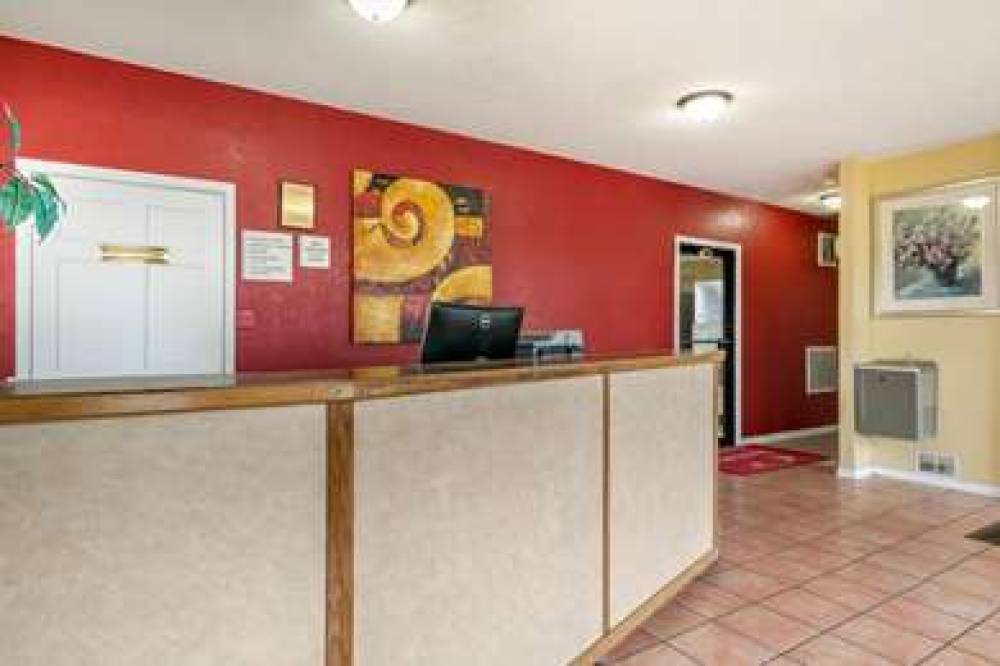 Econo Lodge Jonesboro 5