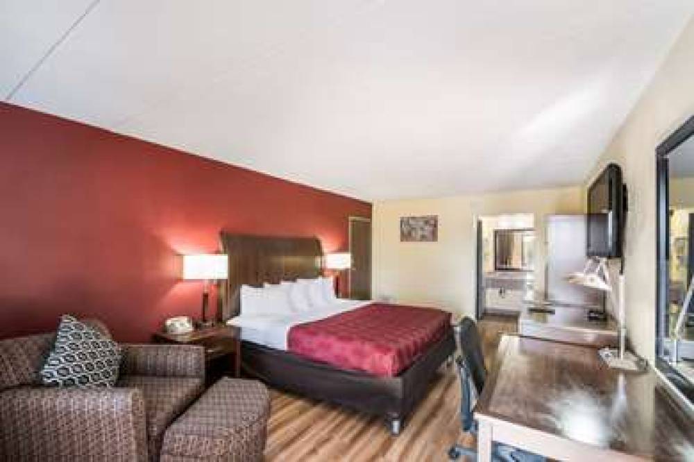 Econo Lodge Kearney - Liberty 9