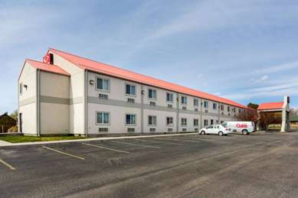 ECONO LODGE LIVINGSTON GATEWAY TO Y 2