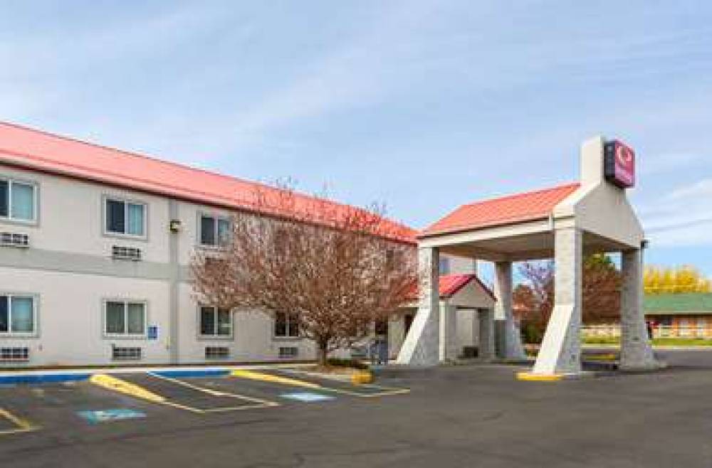 ECONO LODGE LIVINGSTON GATEWAY TO Y 1