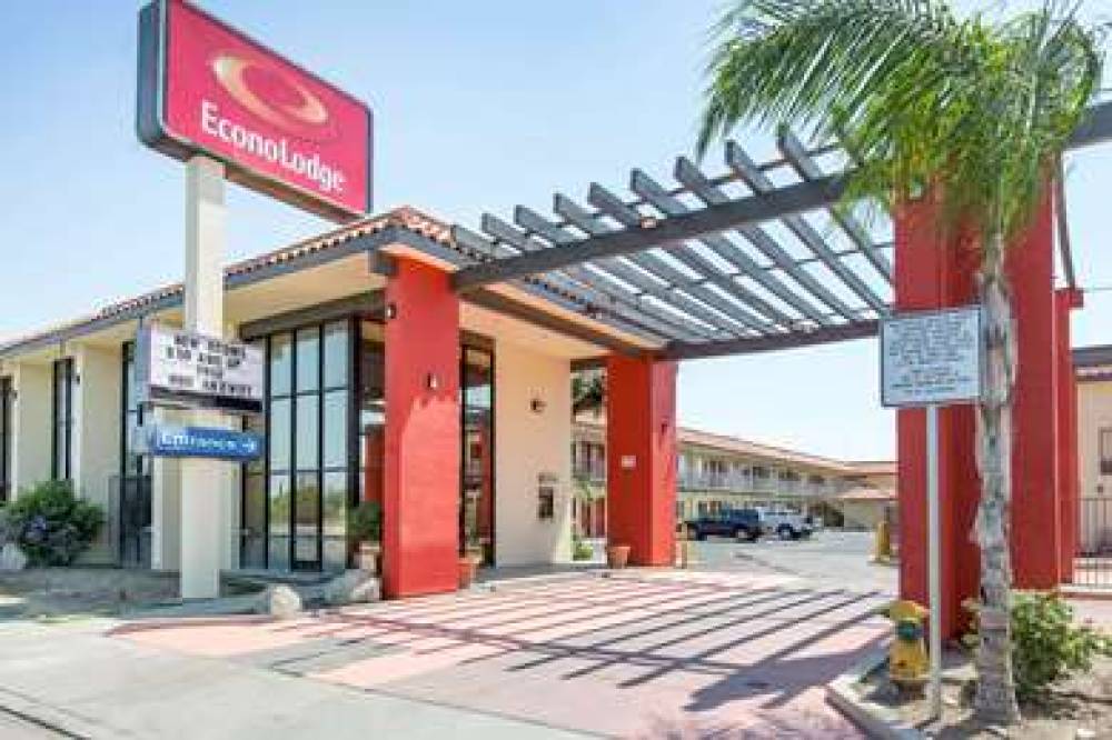 ECONO LODGE NEAR BAKERSFIELD FAIRGR 1