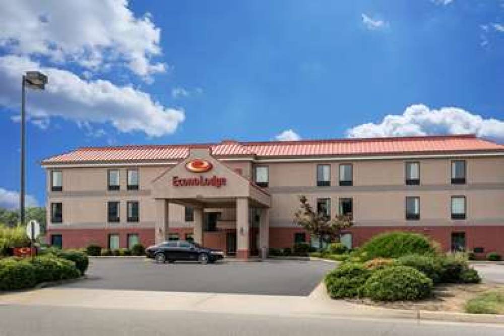 Econo Lodge Near Fort Lee At I-295 2