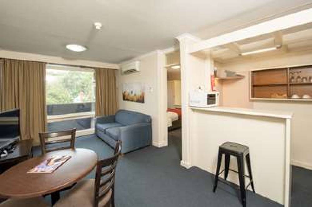 ECONO LODGE NORTH ADELAIDE 10