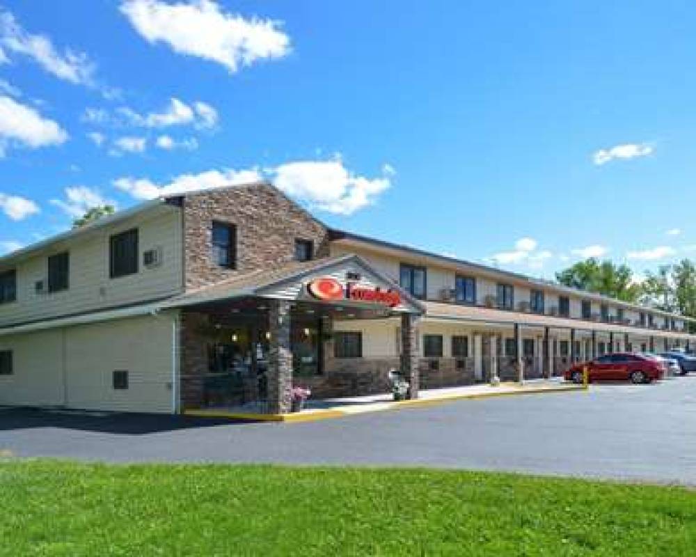 Econo Lodge Rochester I 90 And I 39