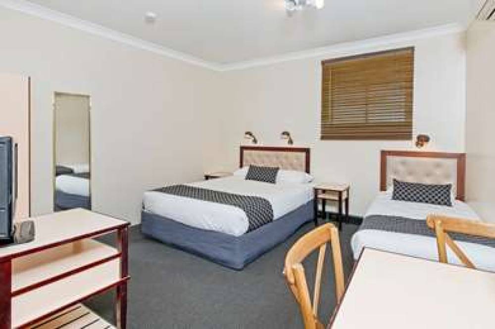 ECONO LODGE SAVANNAH PARK TAMWORTH 10