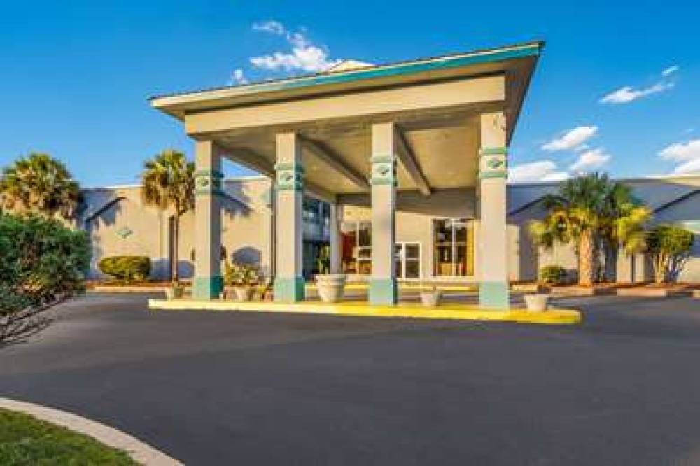 ECONO LODGE TOWNSEND 7