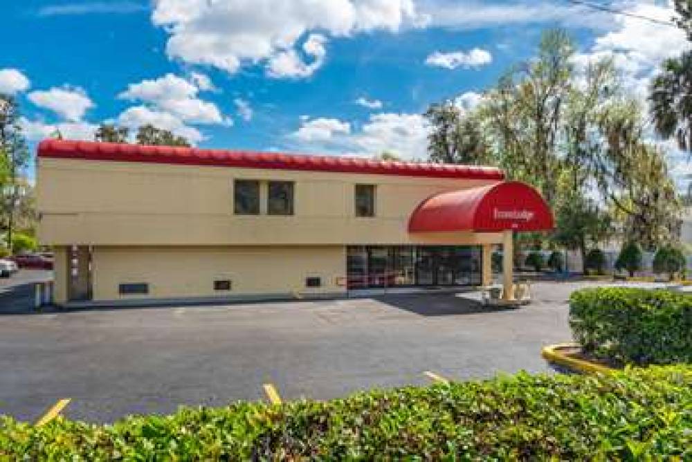 Econo Lodge University 1