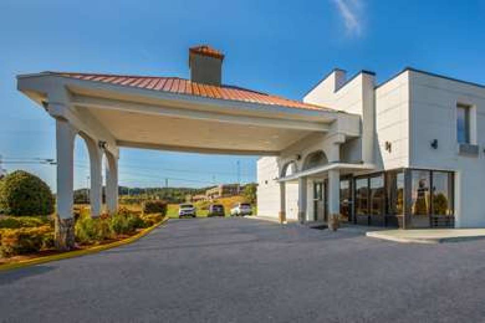 ECONO LODGE WHITE PINE MORRISTOWN I 2