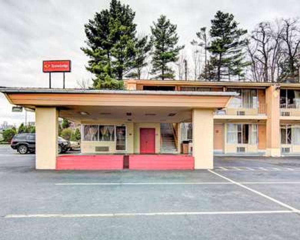 Econo Lodge Wytheville I-77 & I-81 2