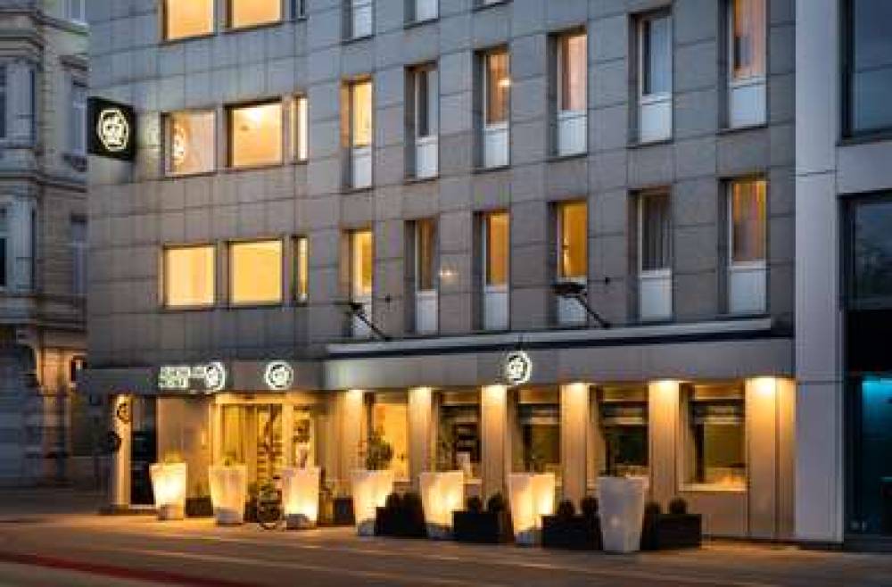 ELAYA HOTEL HANNOVER CITY 3