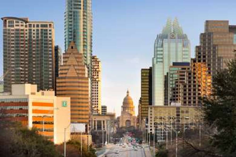 Embassy Suites Austin Downtown South Congress 1