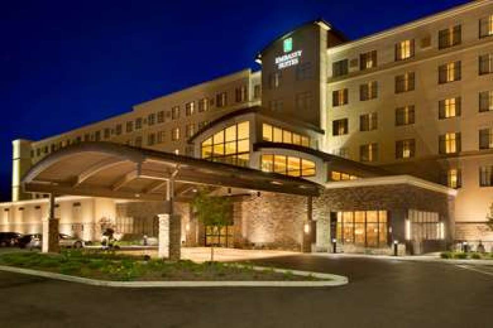 EMBASSY SUITES BY HILTON AKRON CANT 1