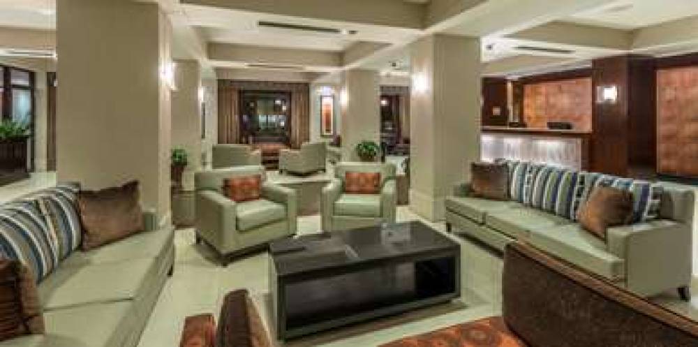 Embassy Suites By Hilton Alexandria-Old Town 4