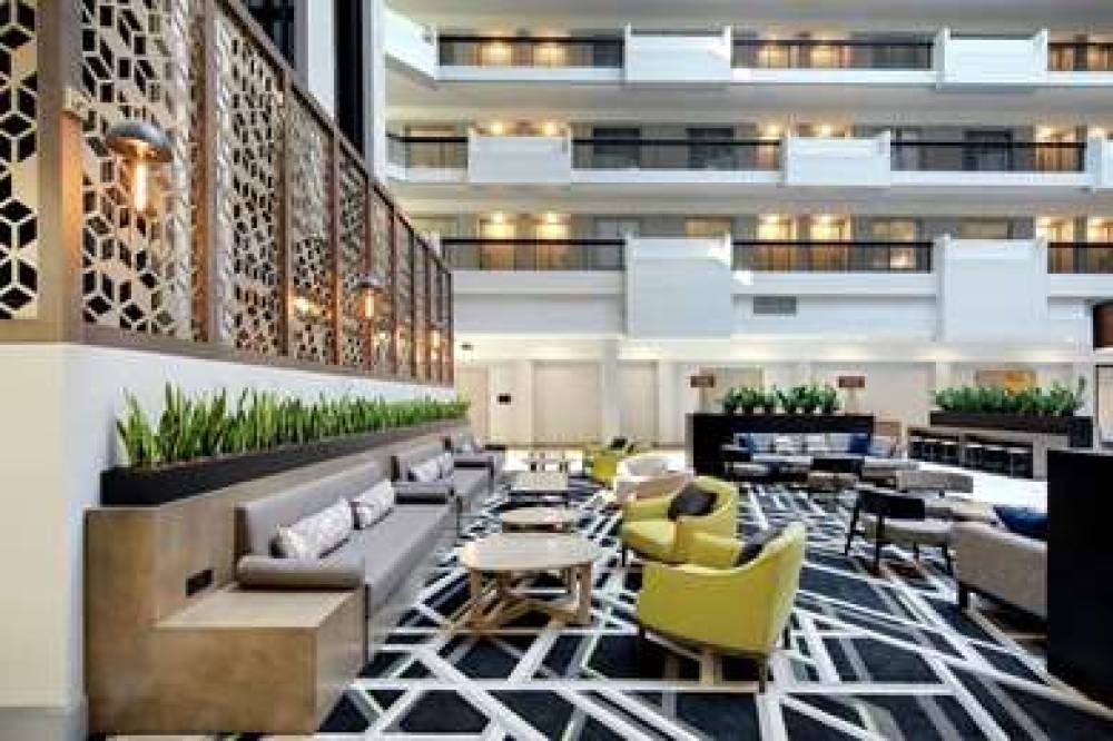 Embassy Suites By Hilton Atlanta-Perimeter Center 3