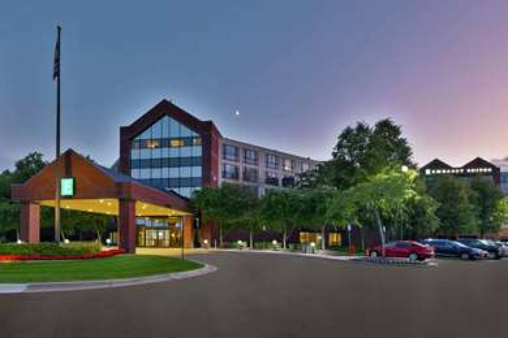 EMBASSY SUITES BY HILTON AUBURN HIL 1