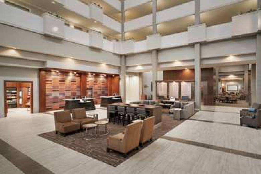 Embassy Suites By Hilton Brunswick 4