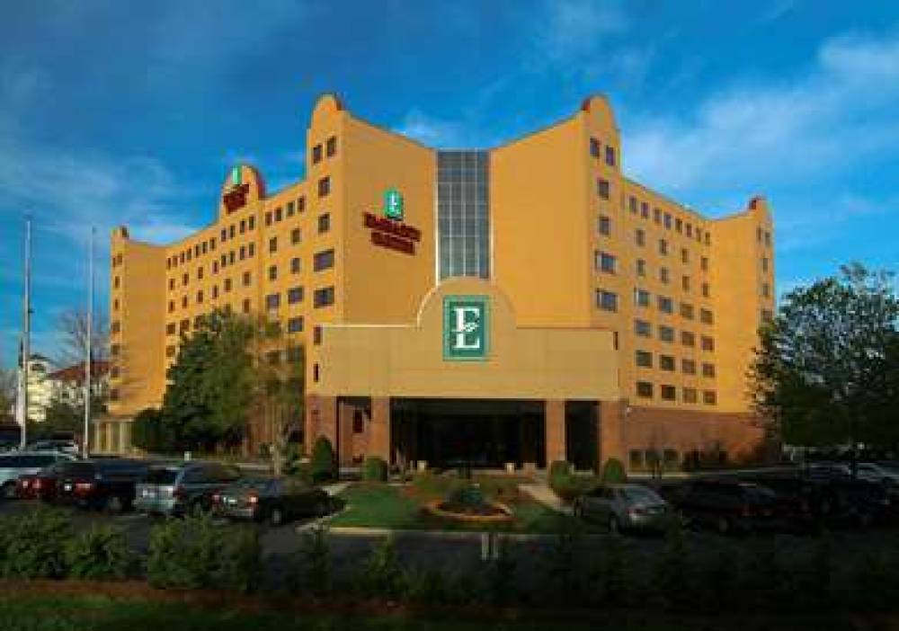 Embassy Suites By Hilton Charlotte 1