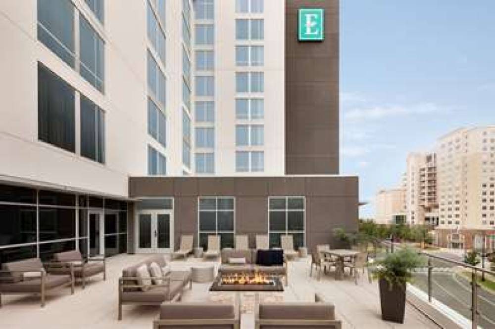 EMBASSY SUITES BY HILTON CHARLOTTE 2