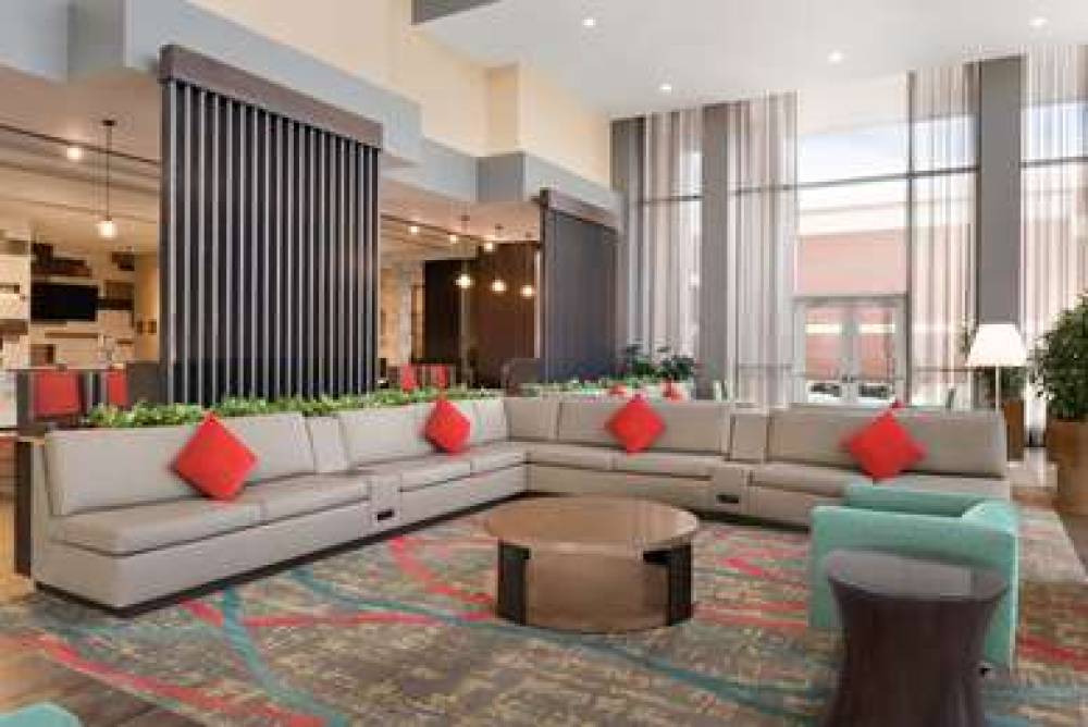 EMBASSY SUITES BY HILTON CHICAGO NA 3