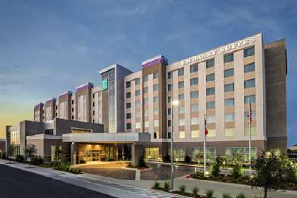 Embassy Suites By Hilton College Station 1