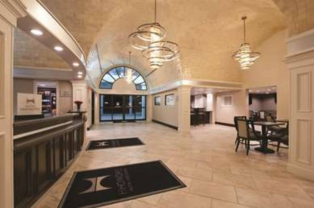 Embassy Suites By Hilton Corpus Christi 5