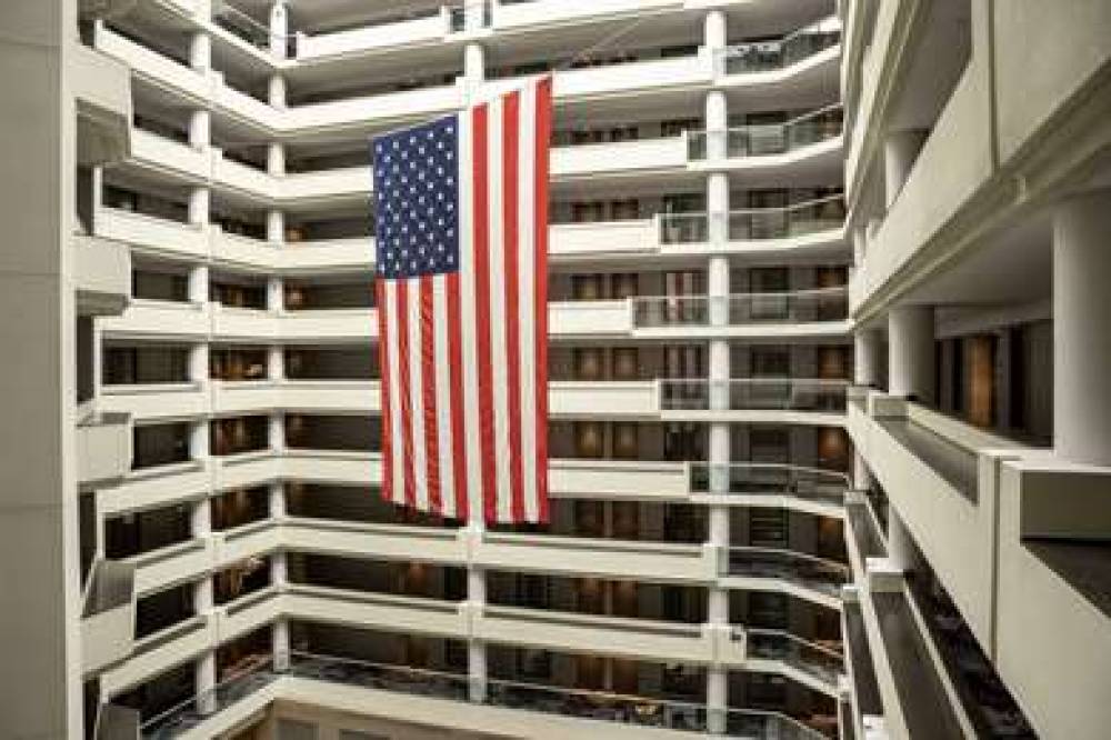 Embassy Suites By Hilton Crystal City-National Ai 7