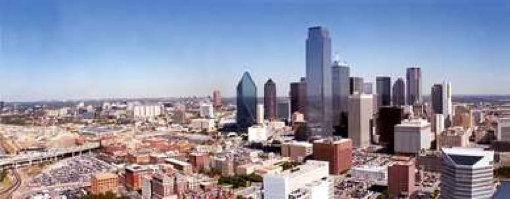 Embassy Suites By Hilton Dallas-Market Center 2