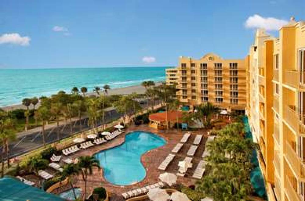 Embassy Suites By Hilton Deerfield Beach Resort & 4