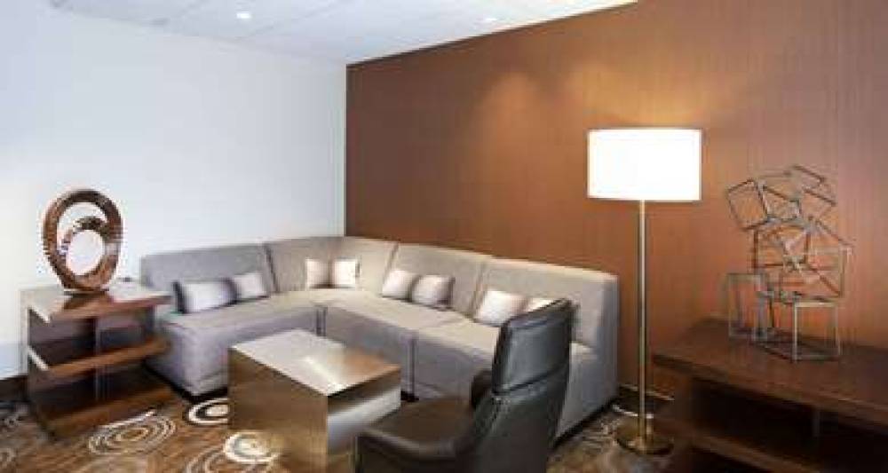 Embassy Suites By Hilton Detroit-Livonia-Novi 4