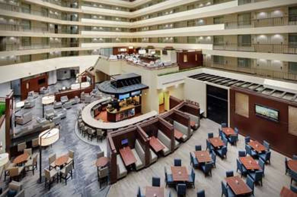 Embassy Suites By Hilton Detroit Troy Auburn Hills 5