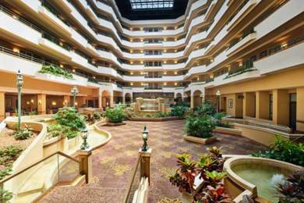 Embassy Suites By Hilton Greensboro-Airport 3