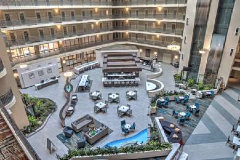 Embassy Suites By Hilton Indianapolis-North 4