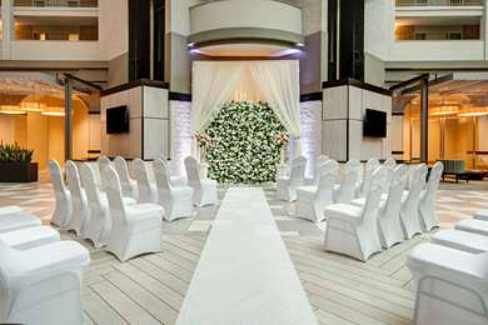 Embassy Suites By Hilton Jacksonville-Baymeadows 10