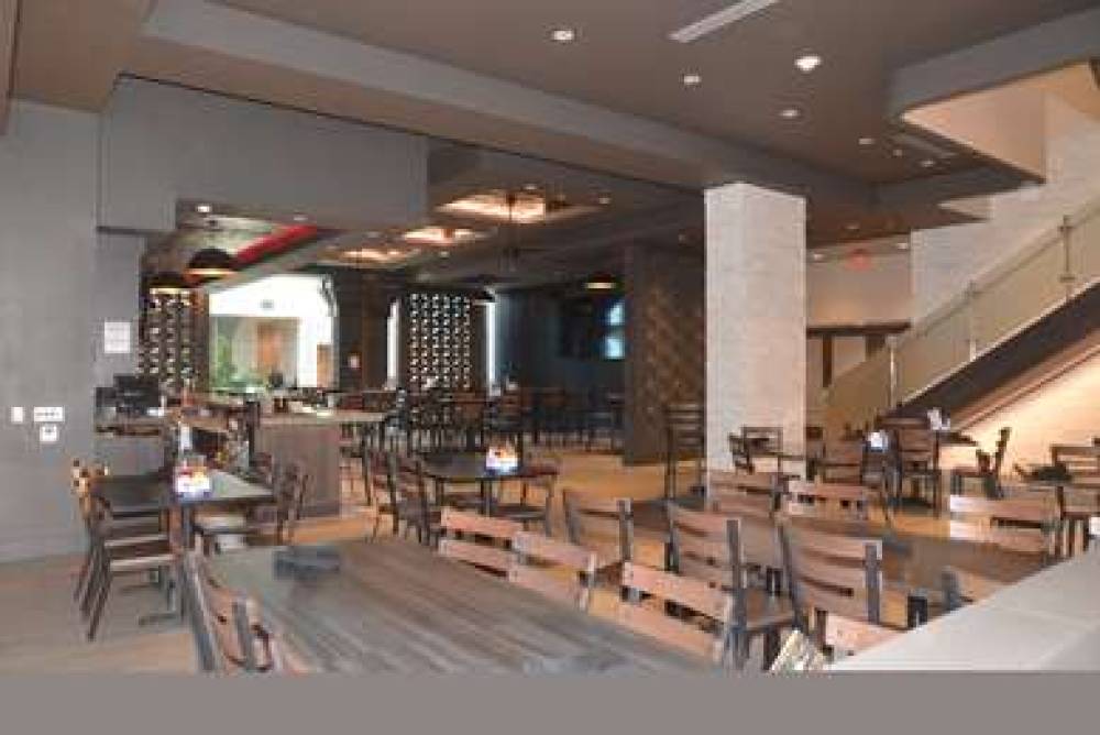 EMBASSY SUITES BY HILTON KANSAS CIT 10