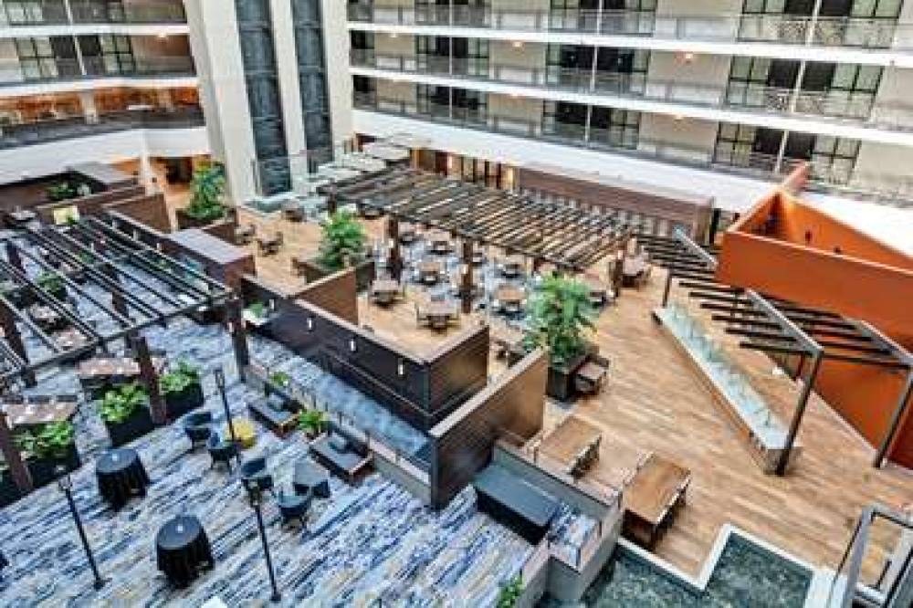 Embassy Suites By Hilton Minneapolis-Airport 4