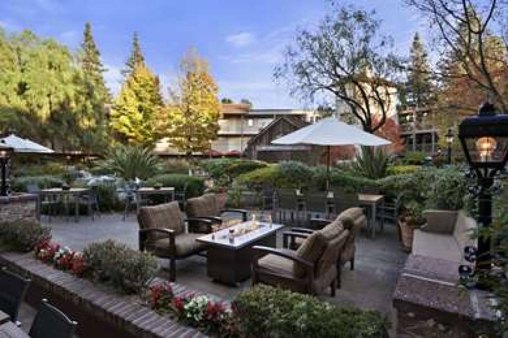 Embassy Suites By Hilton Napa Valley