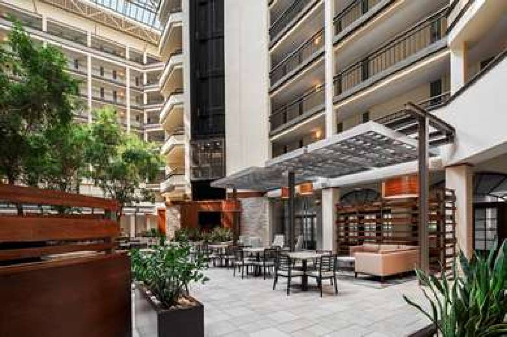 Embassy Suites By Hilton Nashville-Airport 4