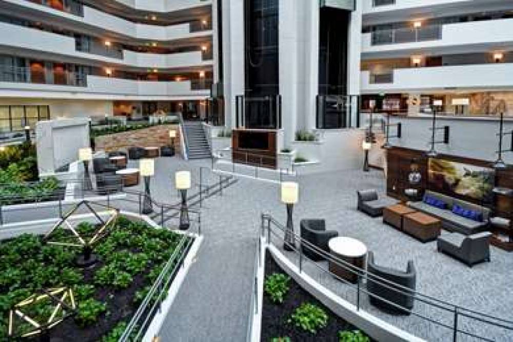 Embassy Suites By Hilton Omaha-Downtown-Old Market 10