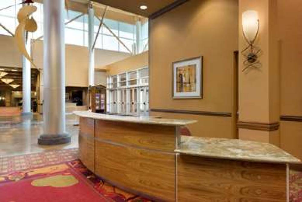 Embassy Suites By Hilton Omaha La Vista Hotel &am 7