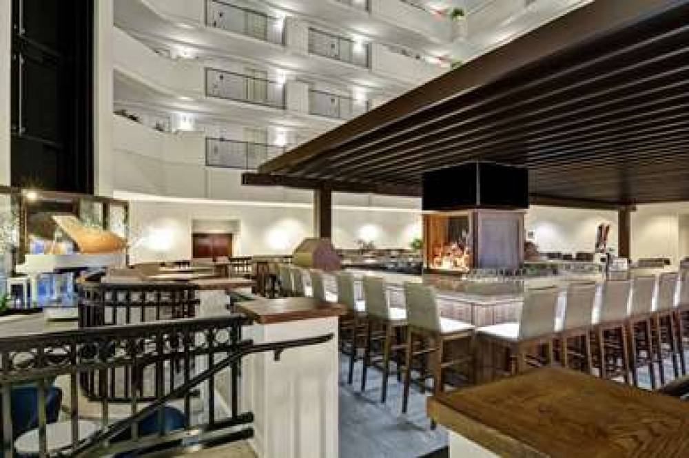 Embassy Suites By Hilton Orlando-Downtown 7