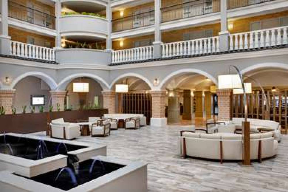 Embassy Suites By Hilton Orlando-Int&apos;l Drive 4