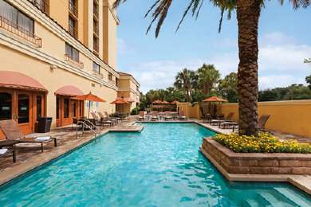 Embassy Suites By Hilton Orlando-Int&apos;l Drive 7