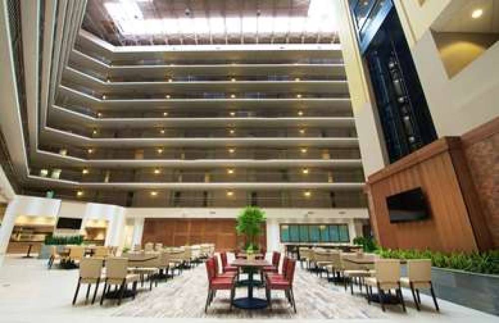 Embassy Suites By Hilton Portland-Washington Squa 10