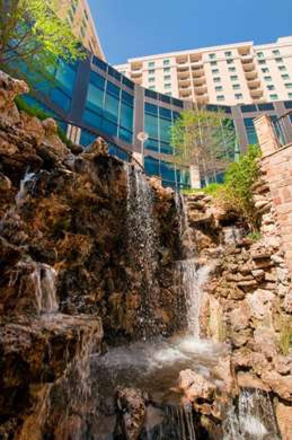 Embassy Suites By Hilton San Antonio Riverwalk Do 3