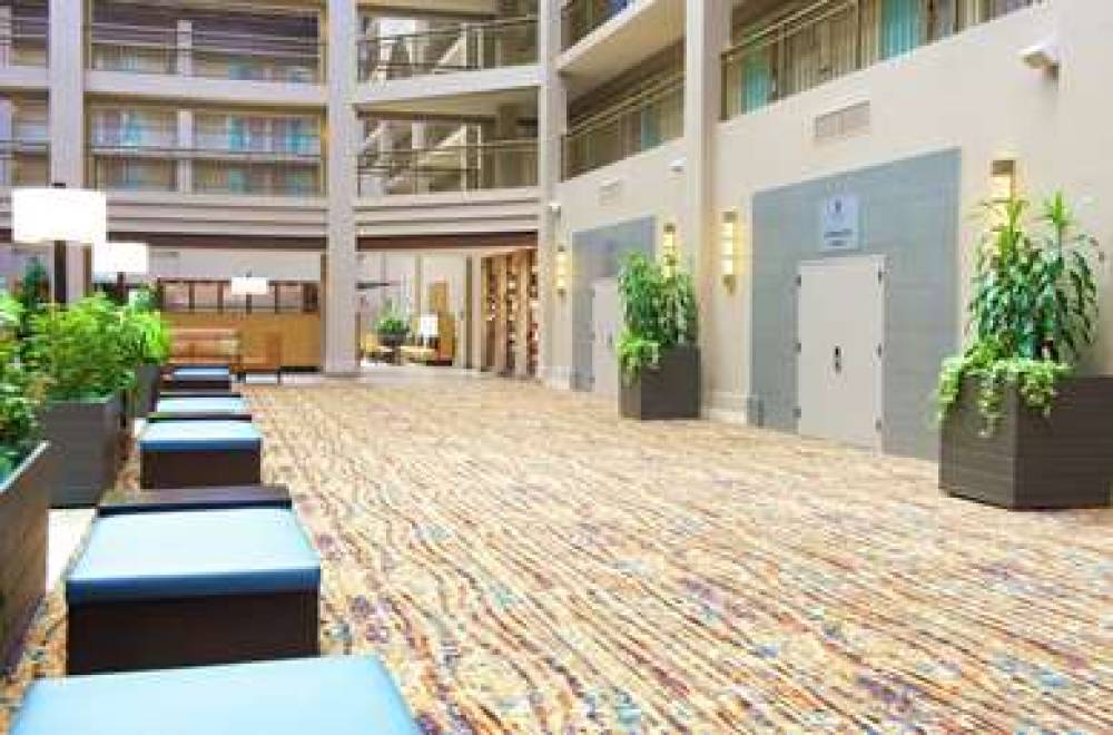 Embassy Suites By Hilton Seattle-Bellevue 3