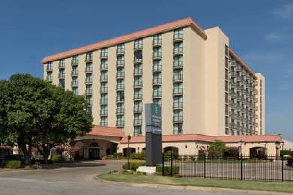 Embassy Suites By Hilton Tulsa I 44