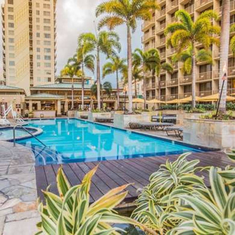 Embassy Suites By Hilton Waikiki-Beachwalk 5