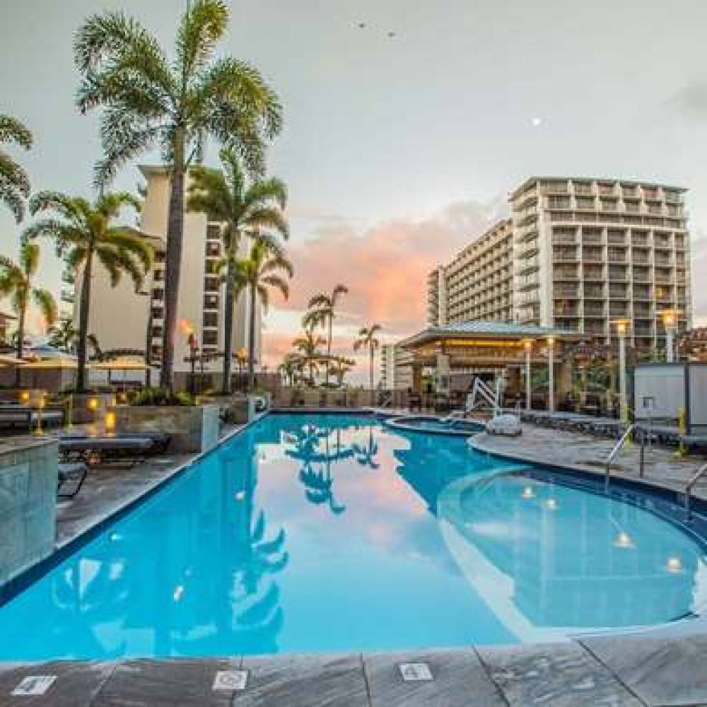 Embassy Suites By Hilton Waikiki-Beachwalk 6