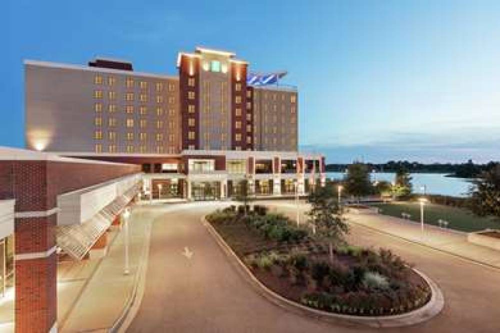 Embassy Suites By Hilton Wilmington Riverfront 3